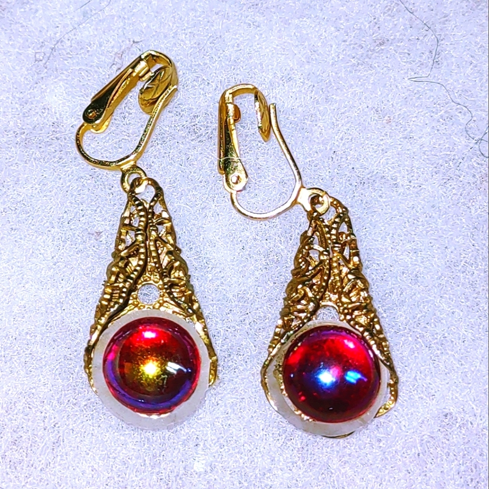 Rainbow Red Resin Gold Filagree Drop Earrings Clip-on